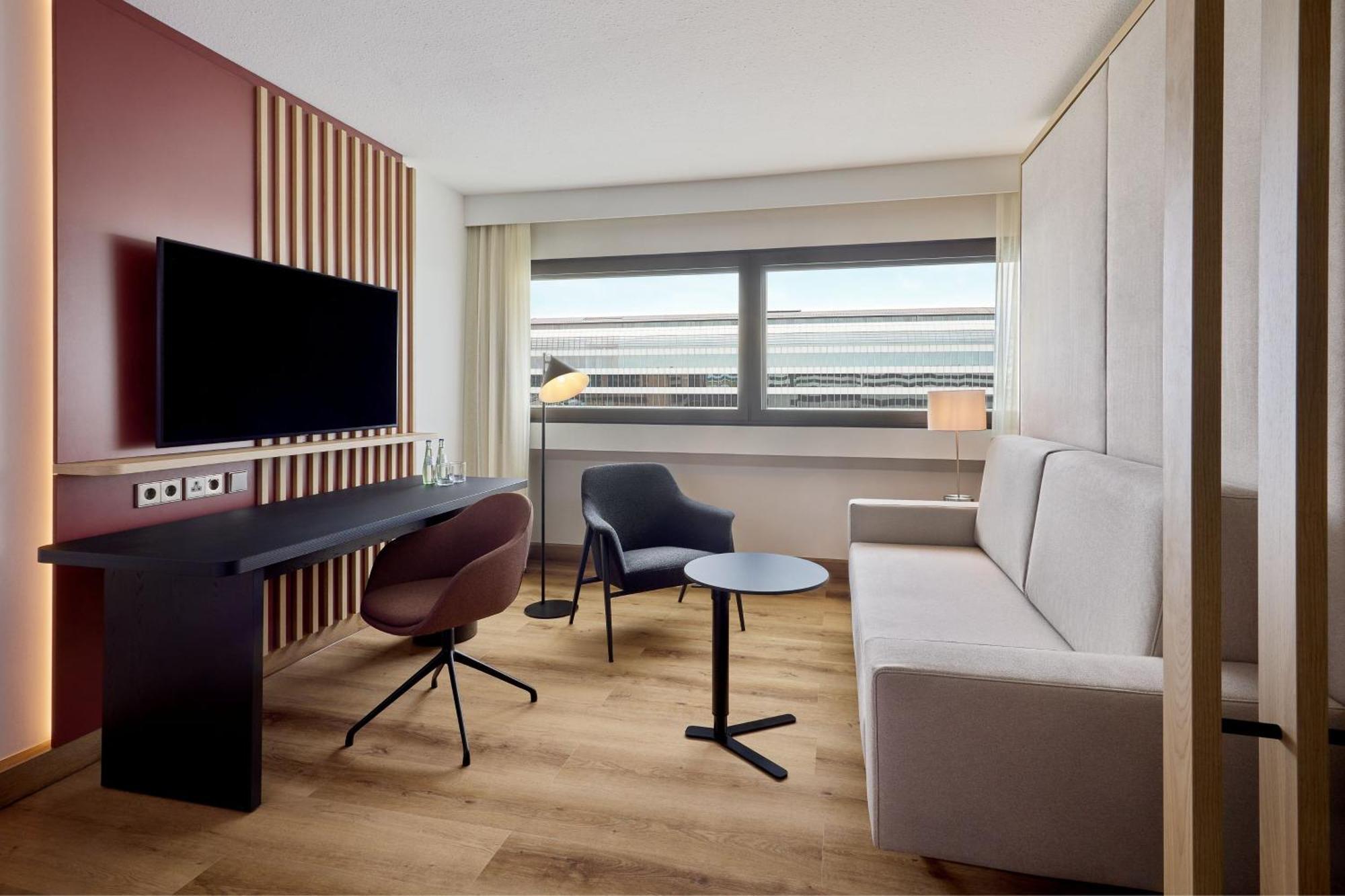 Sheraton Frankfurt Airport & Conference Center Hotel 4*